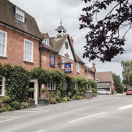 Hinds Head Hotell Aldermaston Eksteriør bilde
